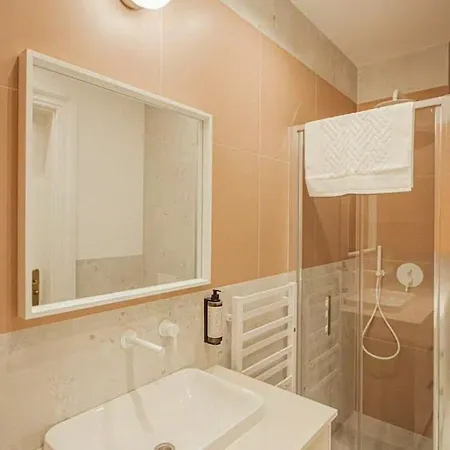 Kordeckiego 4 Large Apartman *