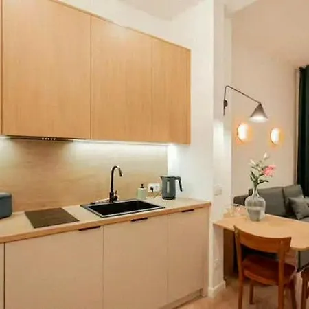 Kordeckiego 4 Large Apartman *